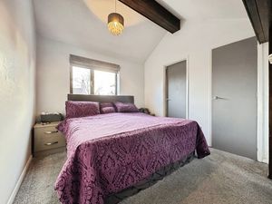 ANNE CLOSE- click for photo gallery